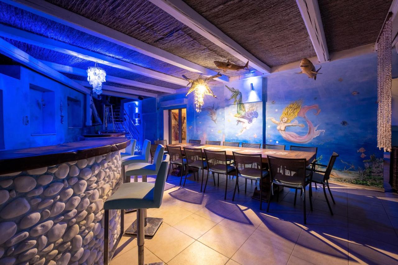 Icarus Luxury Beachfront Villa Gialiskari  Экстерьер фото