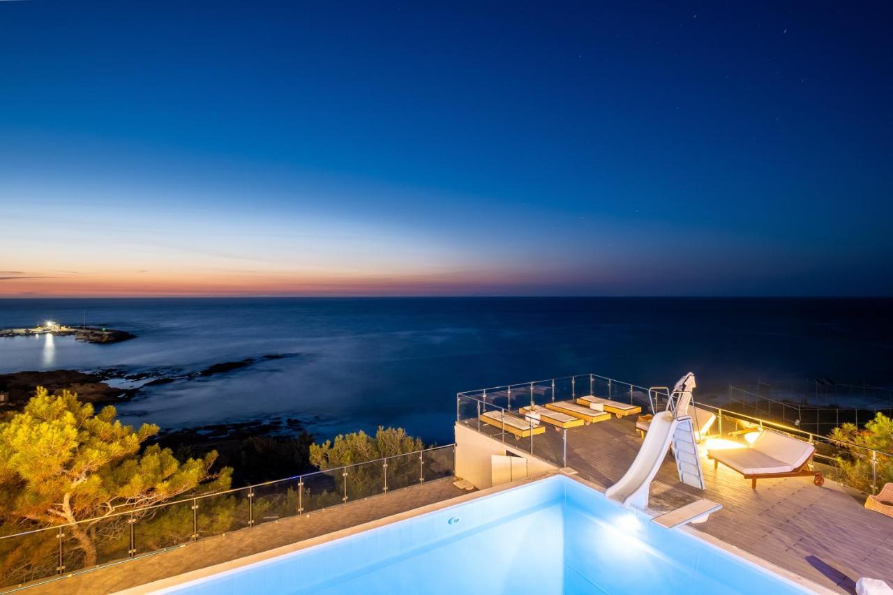 Icarus Luxury Beachfront Villa Gialiskari  Экстерьер фото
